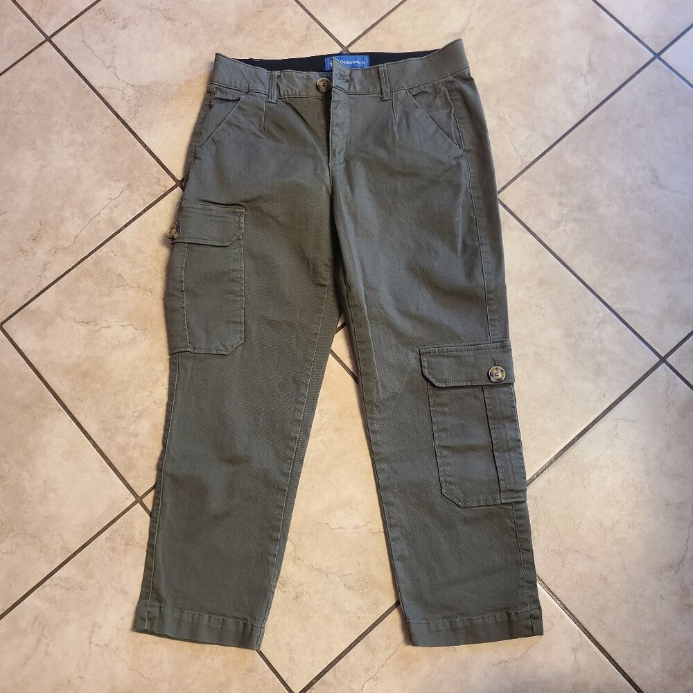Democracy "Ab"solution Woven Women's Capris, Size 4, Excellent Condition